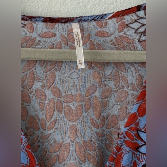 Free People Birds of a Feather blouse boho top terracotta  blue size Xs - Picture 6 of 13
